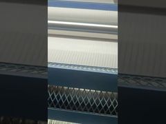 コーデュロイ切断機作業 4